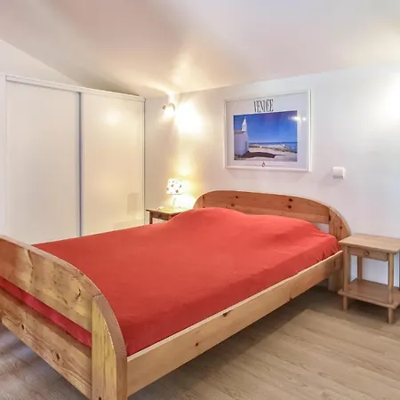 Stunning In St Avaugourd Des Lande Tatil Evi