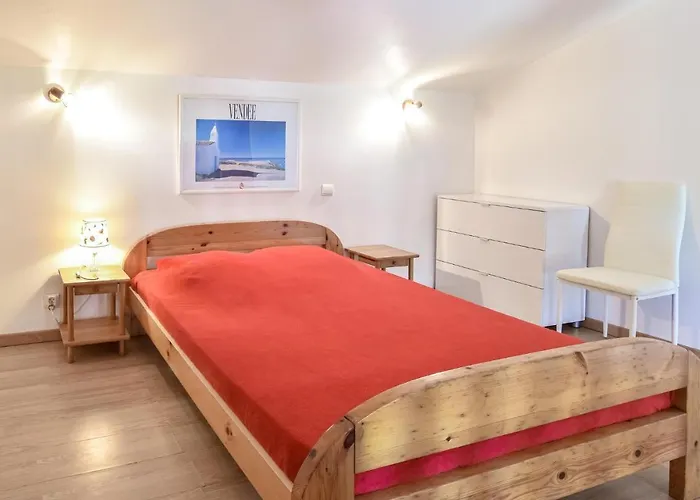 Stunning In St Avaugourd Des Lande * Saint-Avaugourd-des-Landes